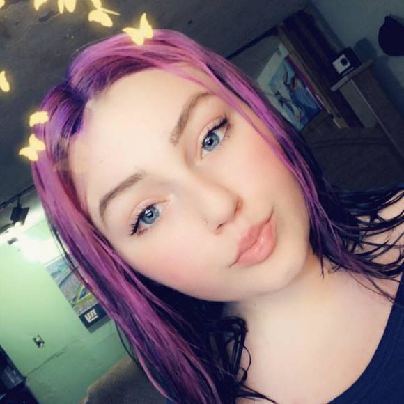 Meet your Posher, Haley - Picture 1 of 1